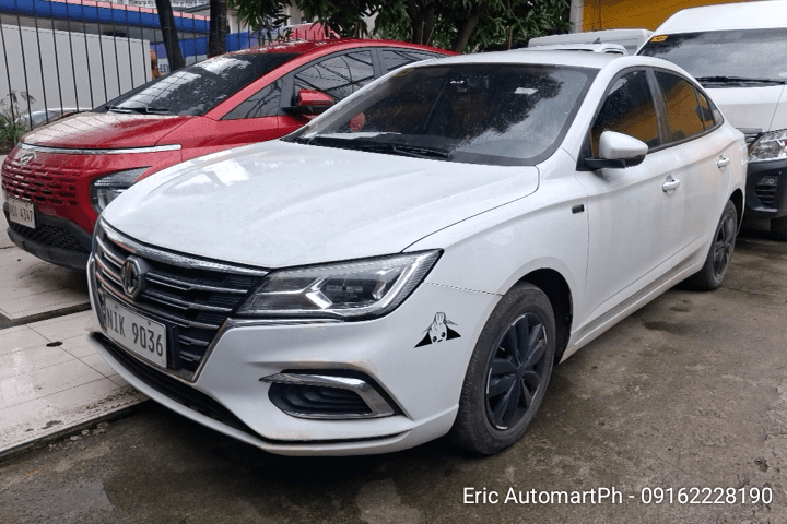Car gallery image