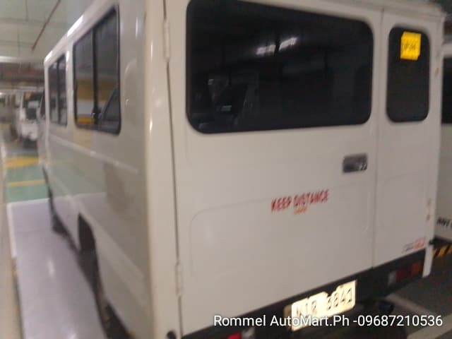 Car gallery image
