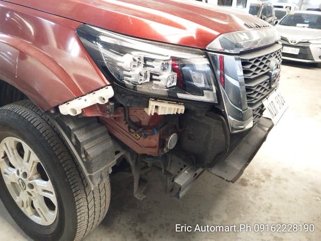 Car gallery image