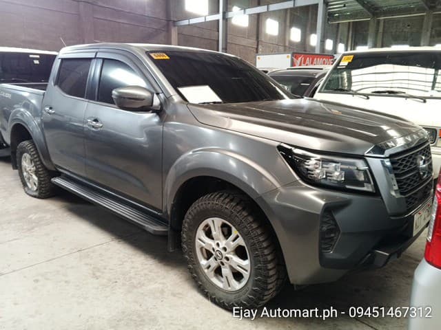 Car gallery image