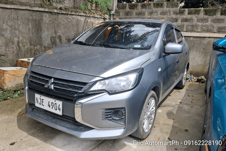 Car gallery image