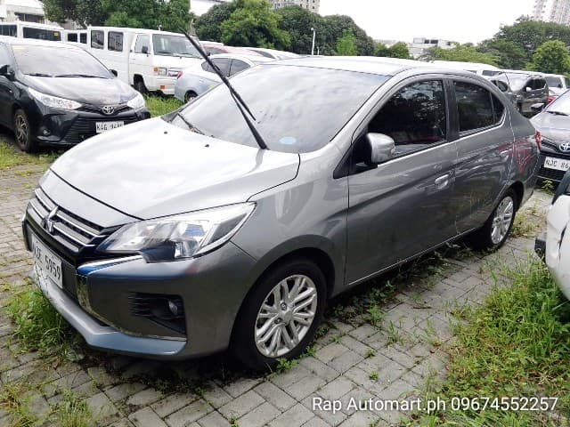 Car gallery image