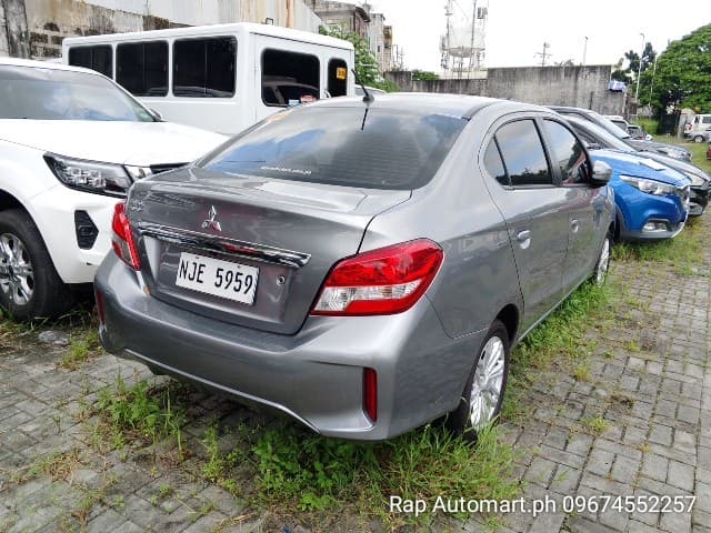 Car gallery image