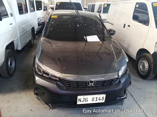 Car gallery image