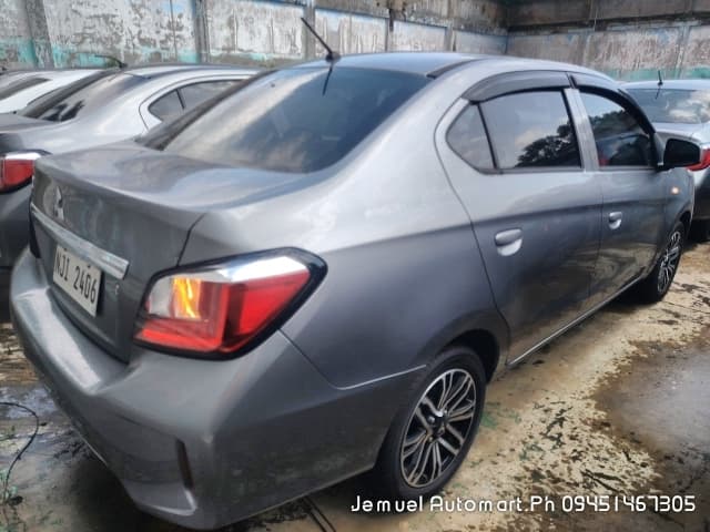 Car gallery image