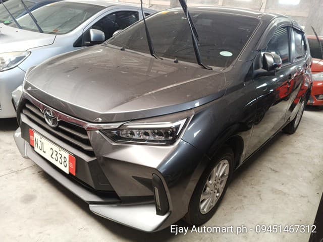 Car gallery image
