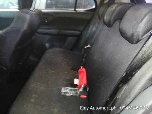 Car gallery image