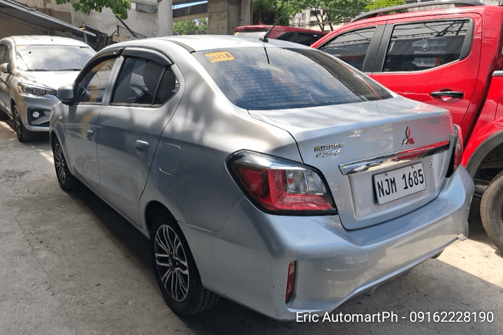 Car gallery image