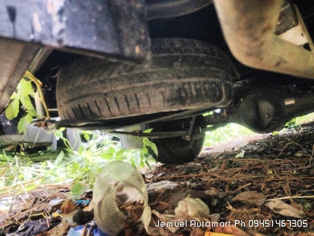 Car gallery image