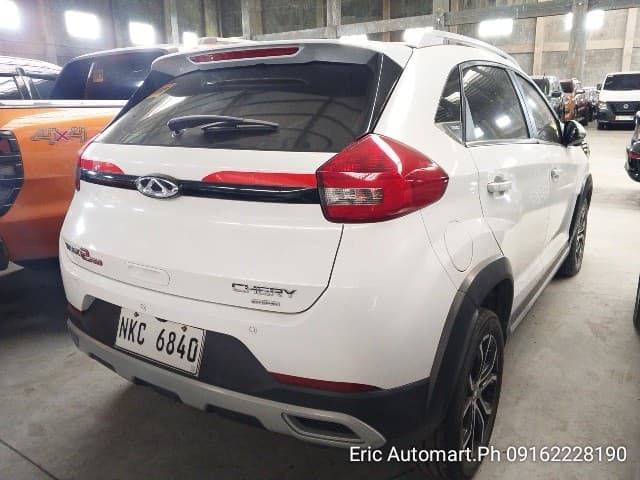 Car gallery image