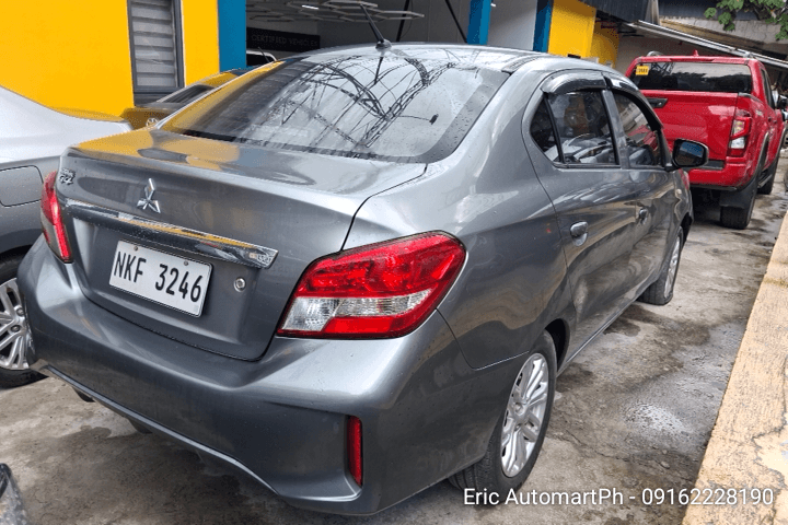 Car gallery image
