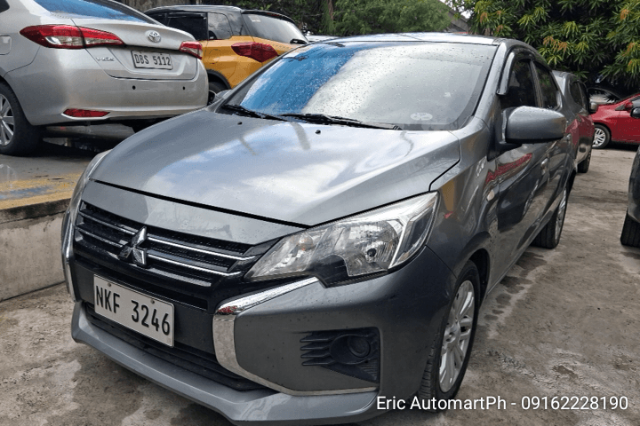 Car gallery image