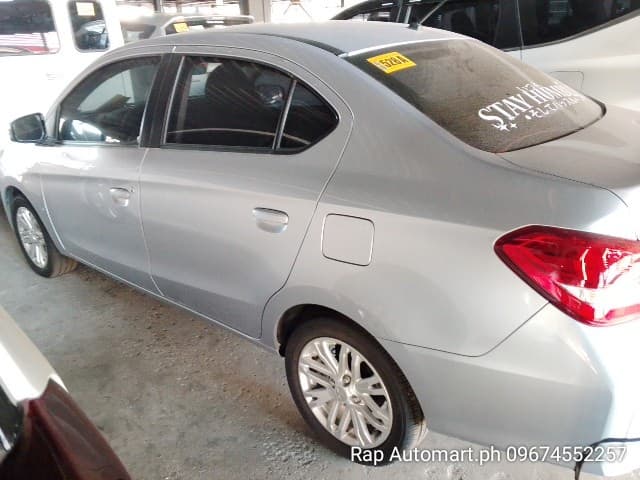 Car gallery image