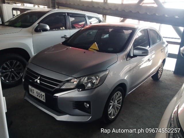Car gallery image