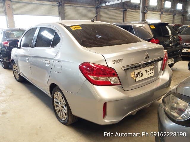 Car gallery image
