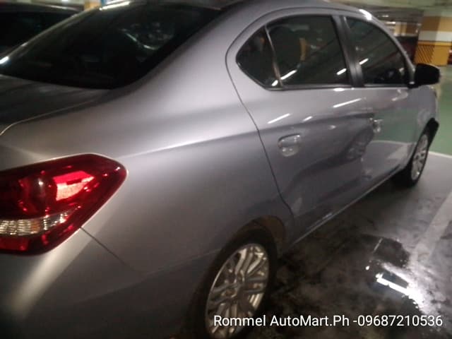 Car gallery image