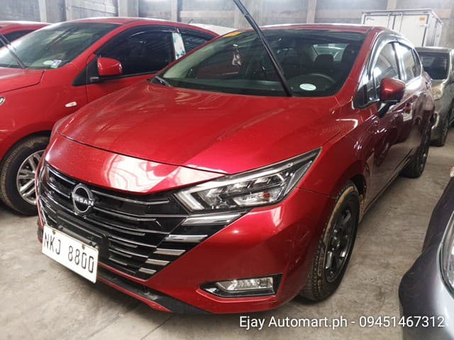 Car gallery image