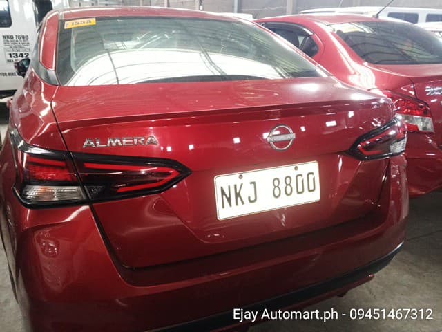 Car gallery image