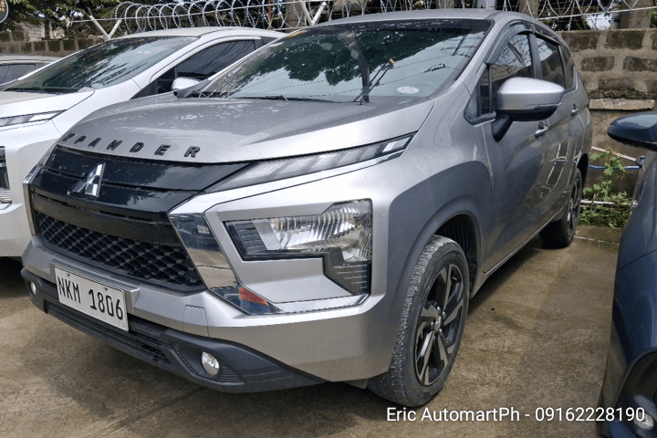 Car gallery image