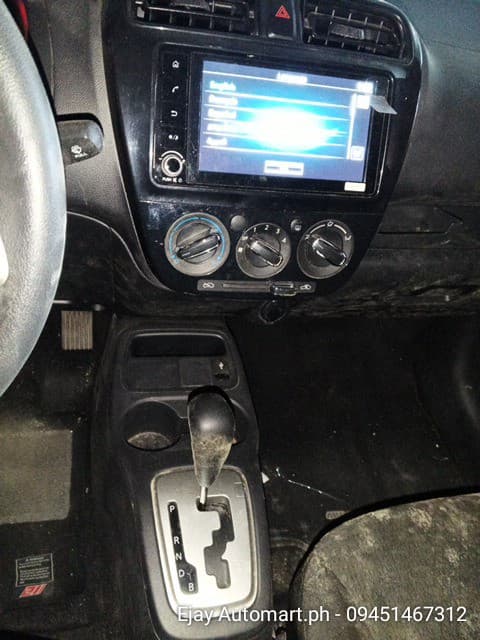 Car gallery image