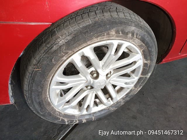 Car gallery image