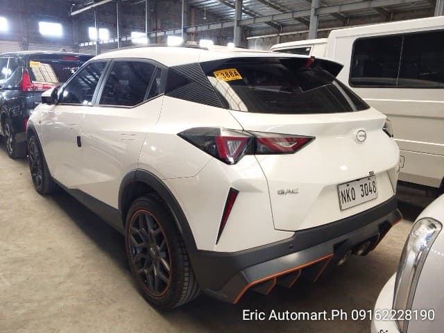 Car gallery image