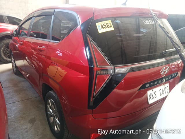 Car gallery image