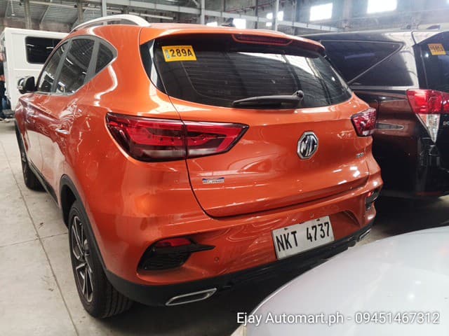 Car gallery image