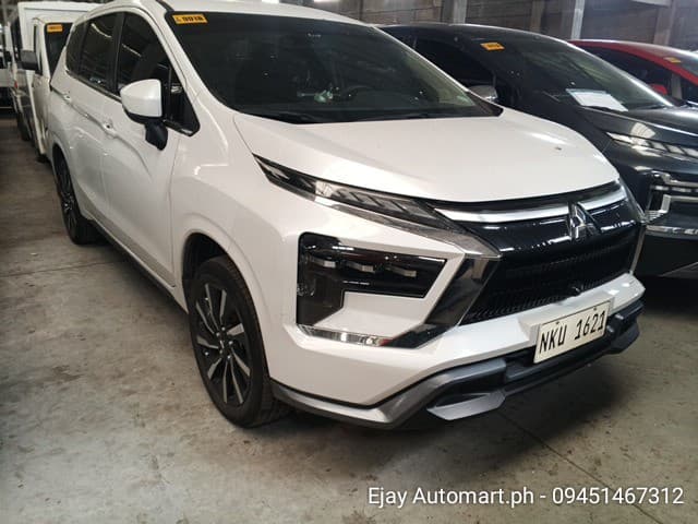 Car gallery image