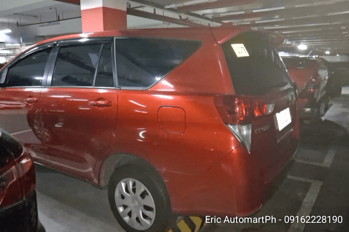 Car gallery image
