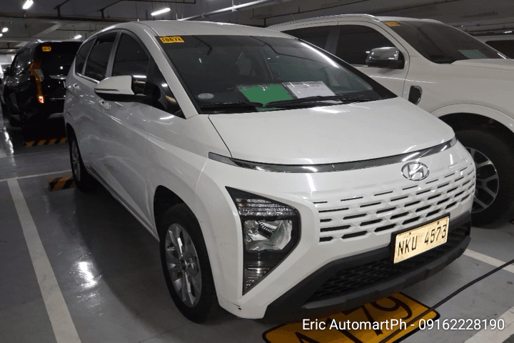 Car gallery image