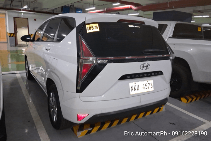 Car gallery image