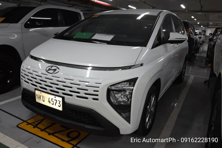 Car gallery image
