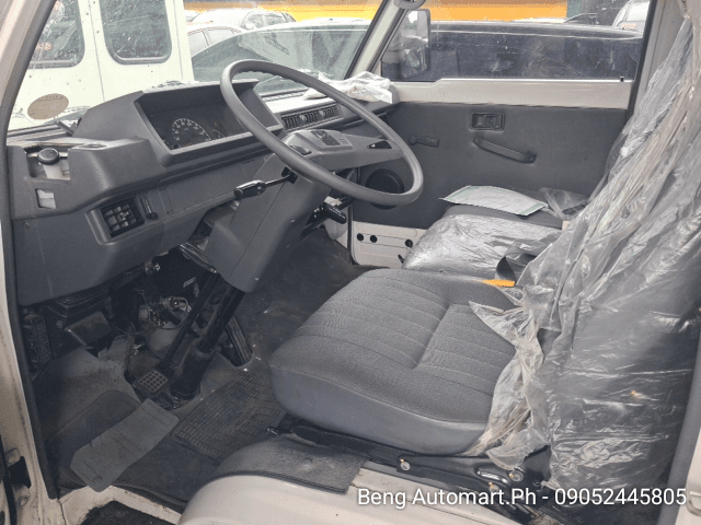 Car gallery image