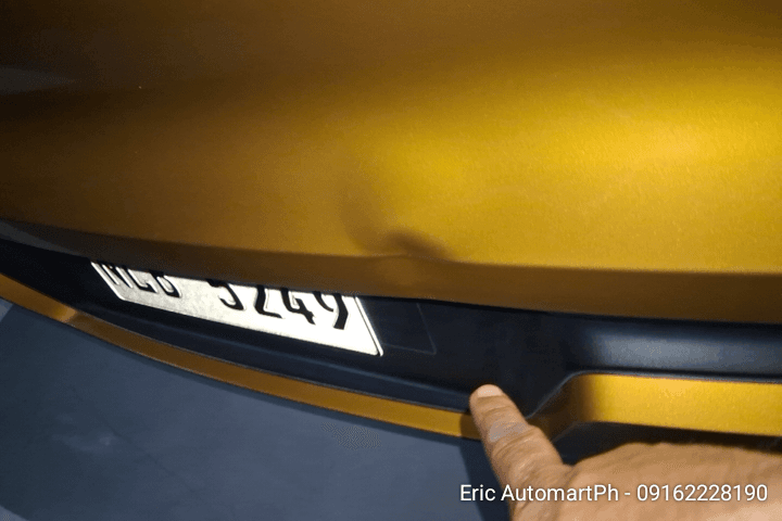 Car gallery image