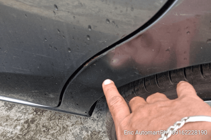 Car gallery image