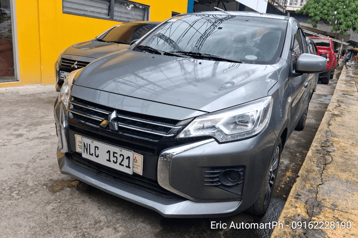 Car gallery image