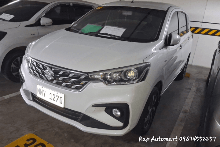 Car gallery image