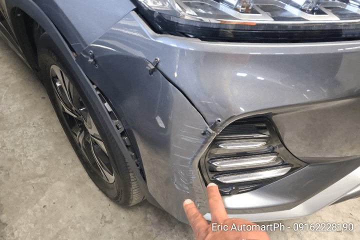 Car gallery image