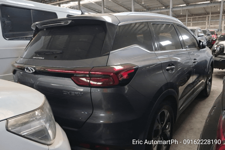 Car gallery image