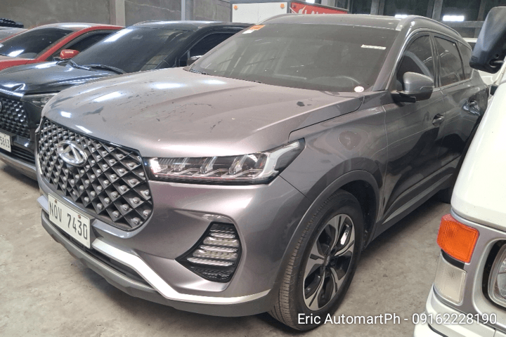 Car gallery image