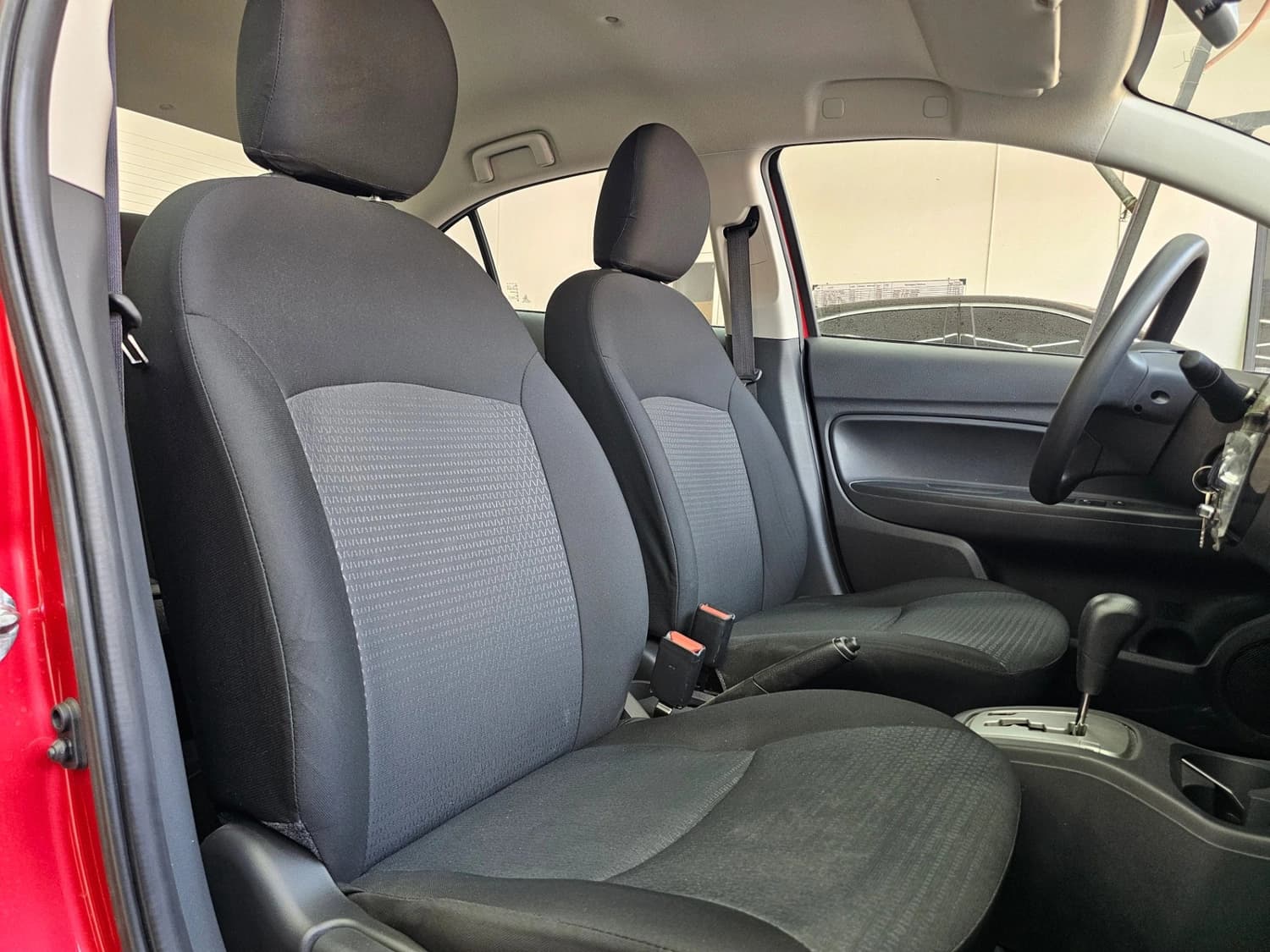 Car gallery image