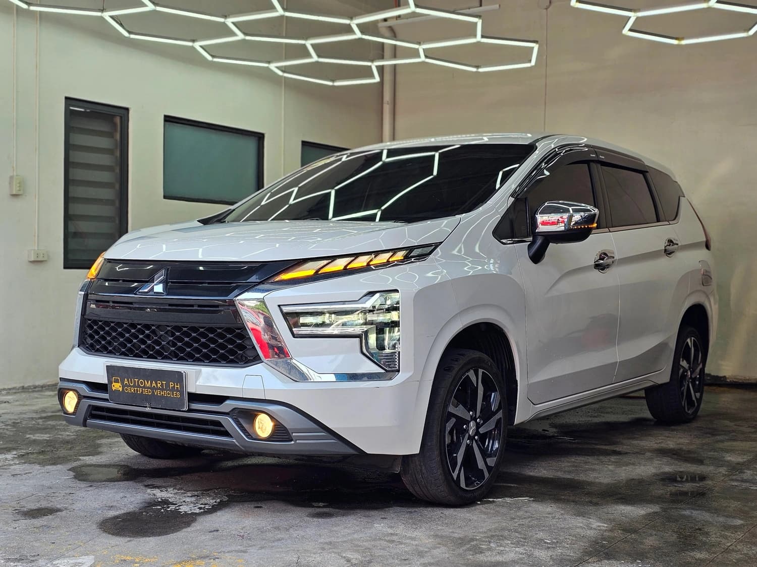 Car gallery image