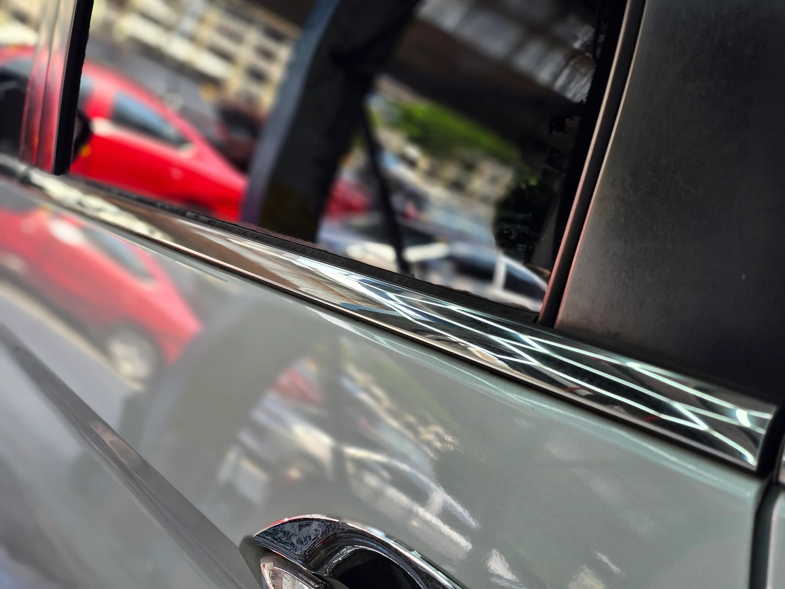 Car gallery image