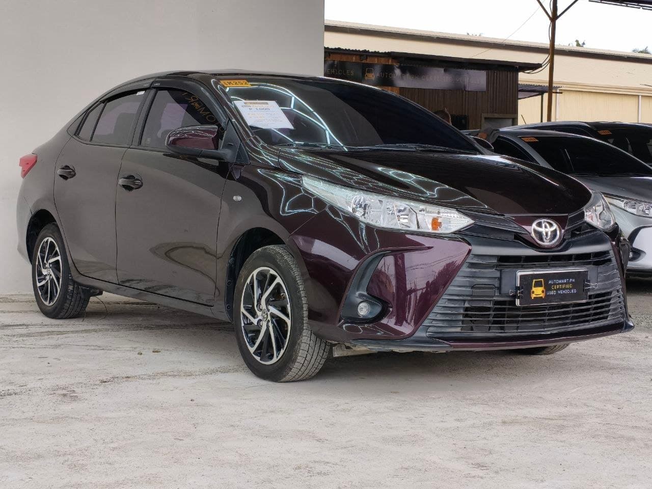 Car gallery image