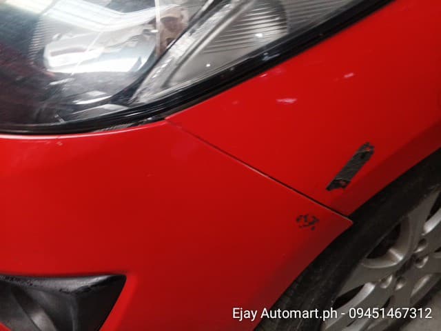 Car gallery image