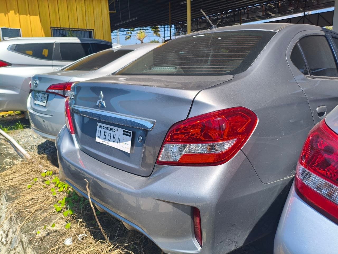 Car gallery image