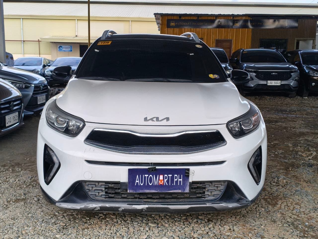 Car gallery image