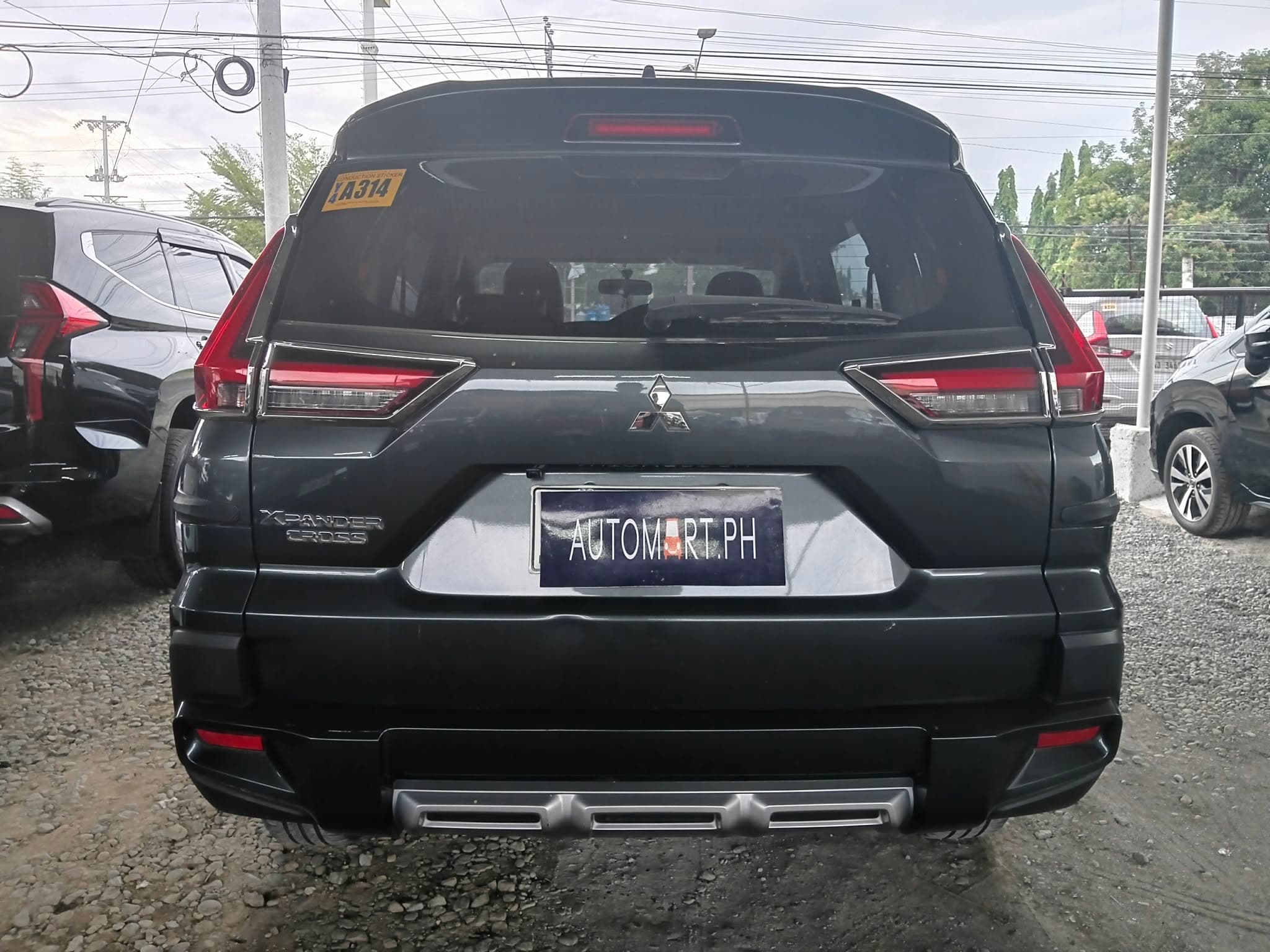 Car gallery image