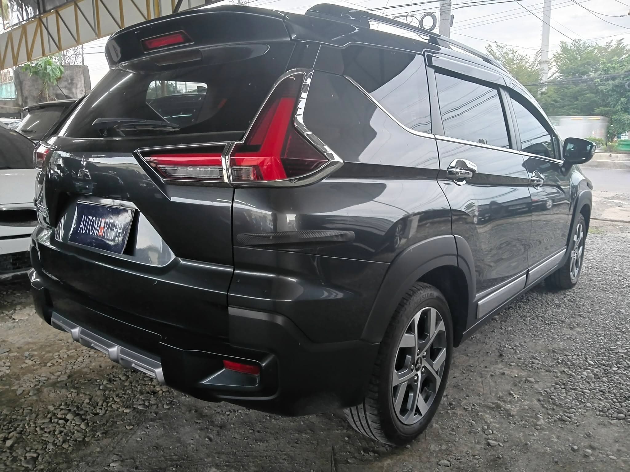 Car gallery image